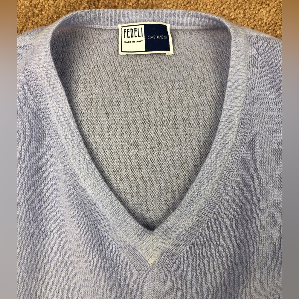 Fedeli Cashmere Light Spring Purple V-Neck Sweater Size 52 (medium)